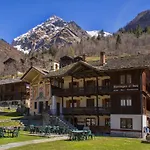 Montagna Di Luce Hotel 3*